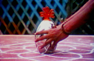 MEMORY CONTAINERS 1990